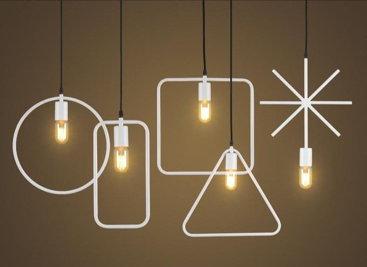 لوستر فلزی با طراحی هندسی
